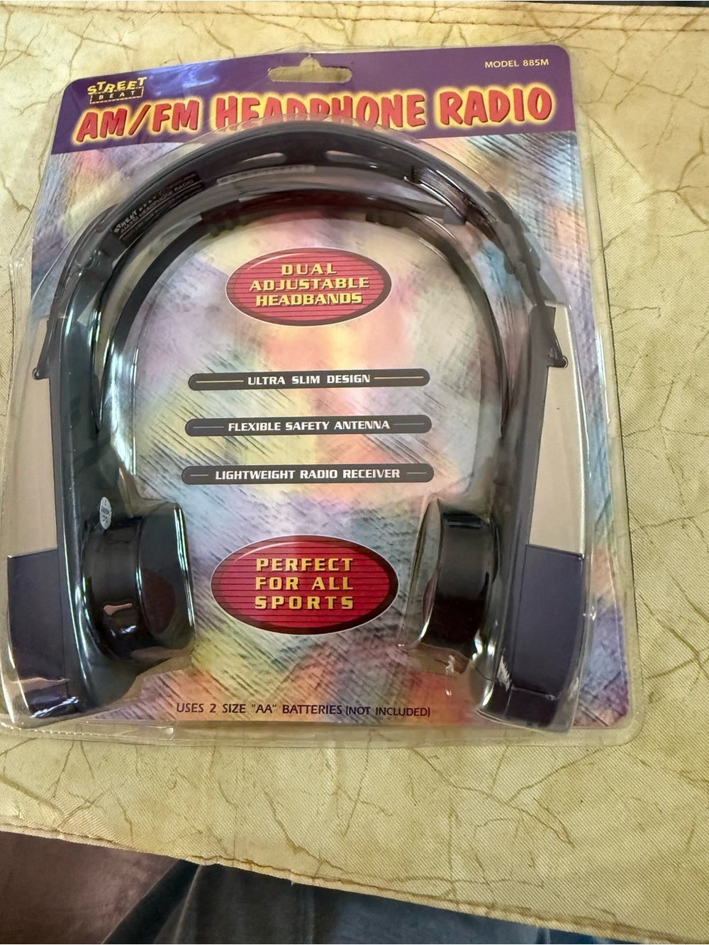 StreetBeat AM/FM Headphone Radio - Black (NWT)